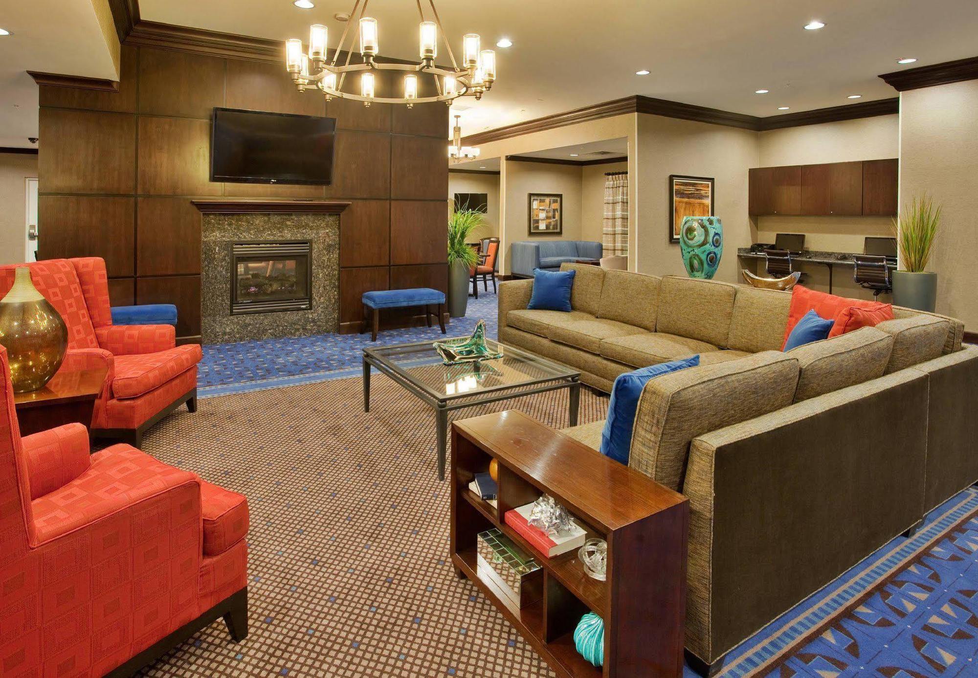 Residence Inn Odessa 3*